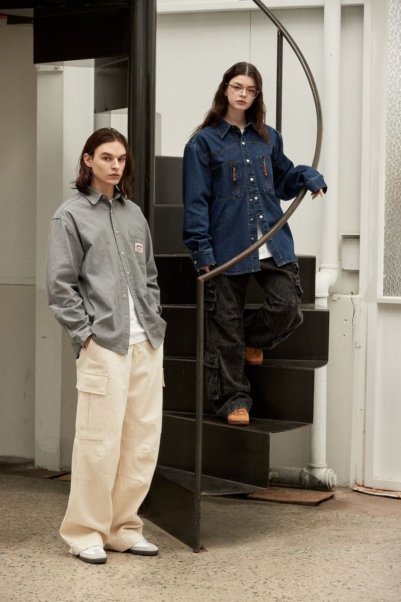 Double Pocket Point Denim Shirt