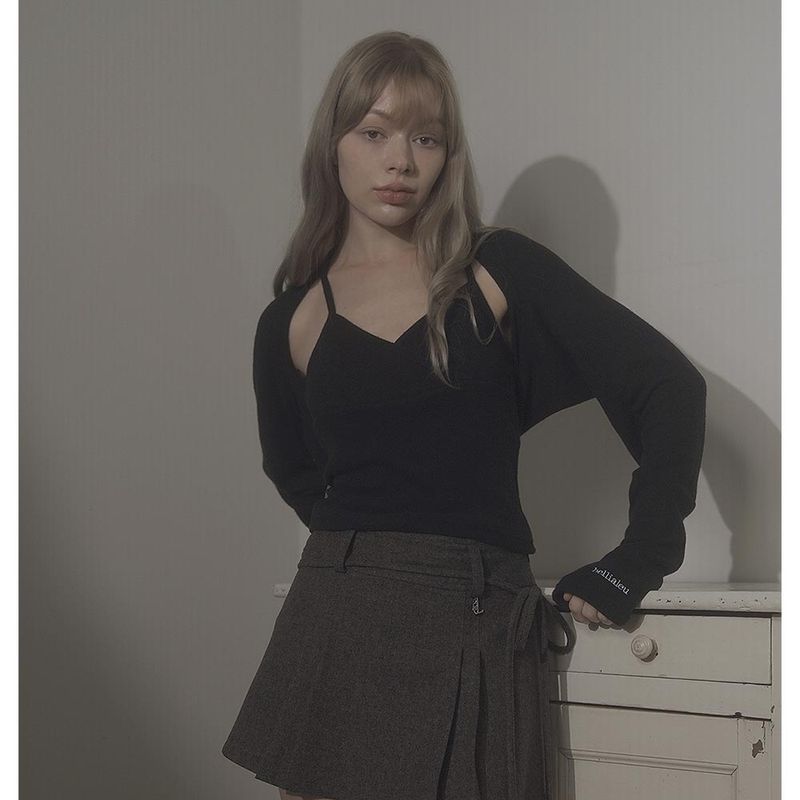 CLOUDY CAMISOLE-BLACK