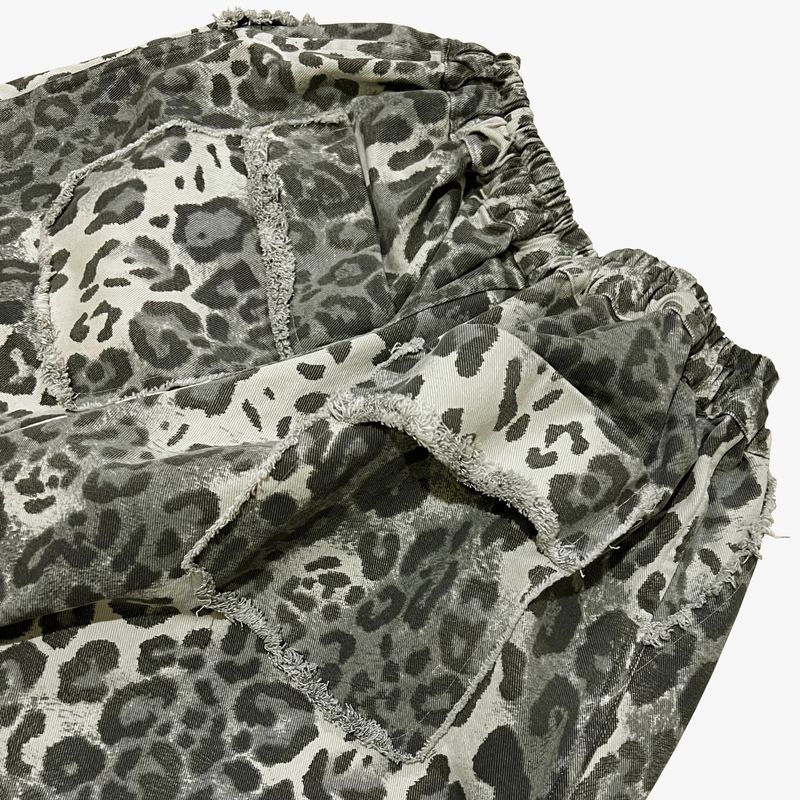 leopard grunge capri shorts_grey