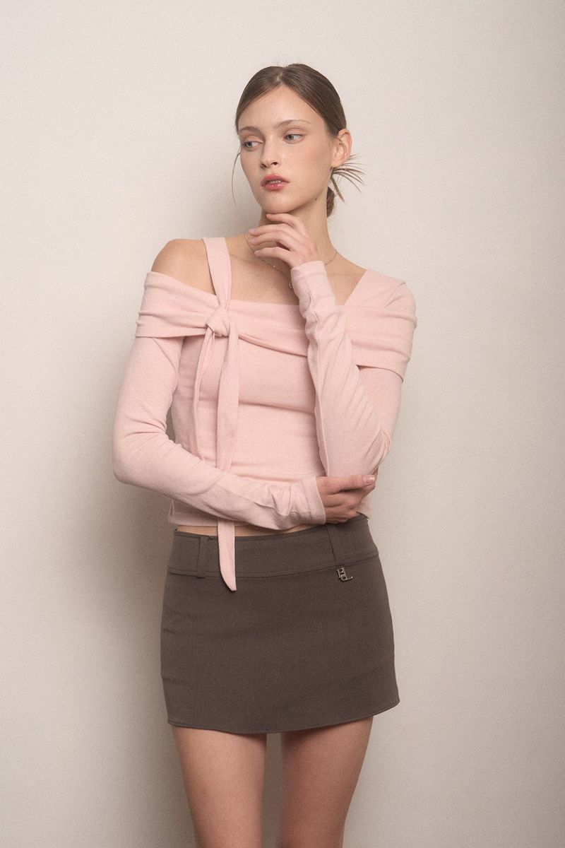 Bellialeu（ベルリアル）の「Joli tie long sleeve  （Tops）」