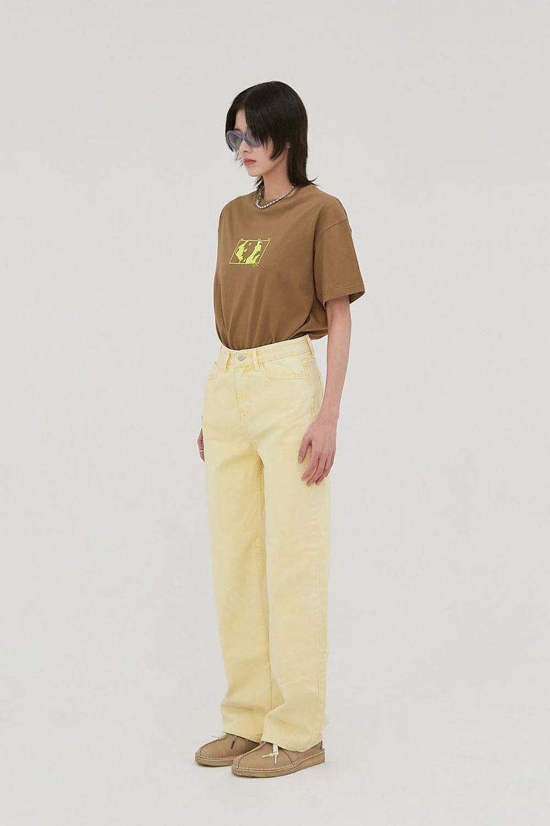 スクエアグラフィックTシャツ