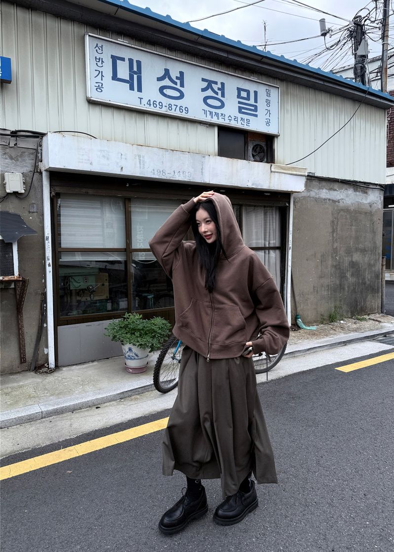 WOOHWA(ウファ)の「ARCH LINE SKIRT(Skirts)」
