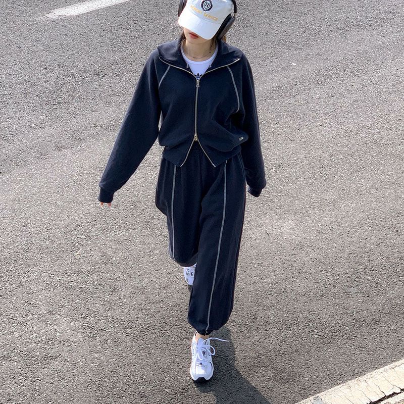 [Bellide made] Road Stitch Jogger Training Set