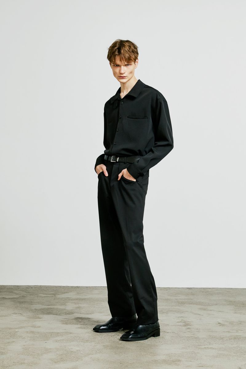 essential welt pocket slacks black