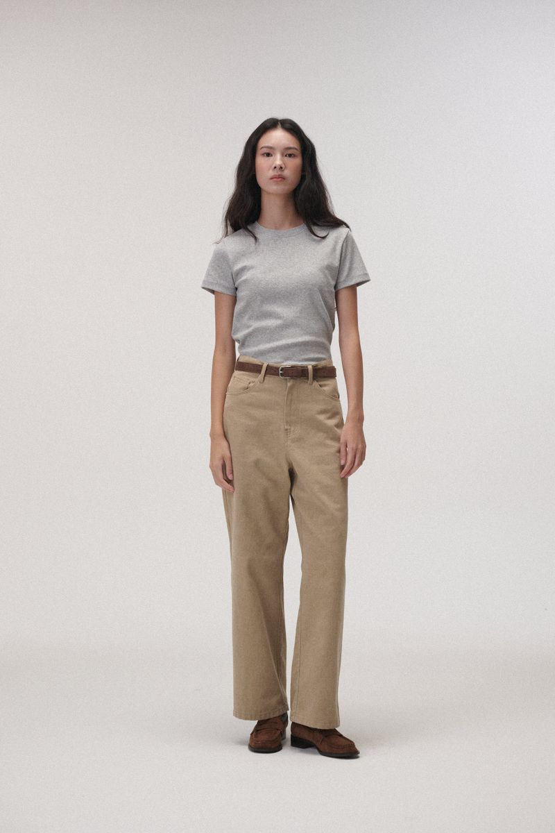 Round half T (Black)