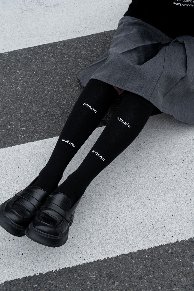 BENNY × Miseki SEOUL ニーソックス_ブラック