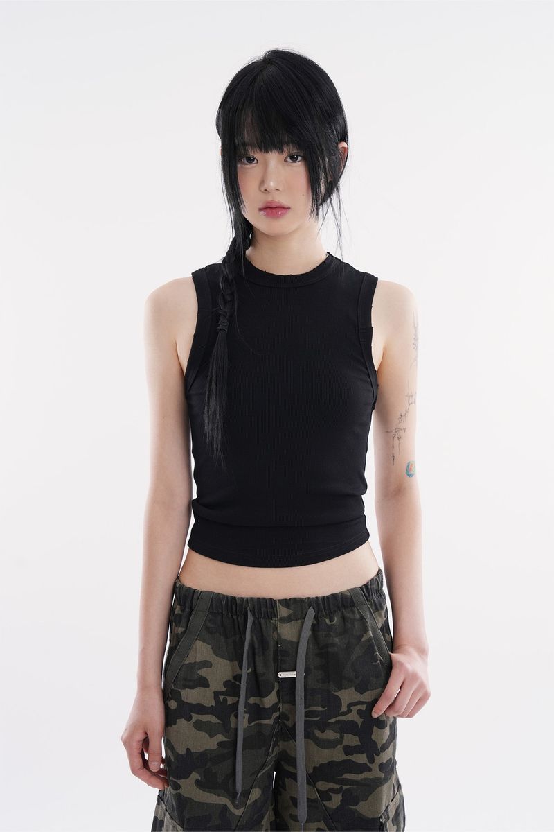 Raucohouse(ラウコハウス)の「Akaroa vintage cropped sleeveless top(Tops)」