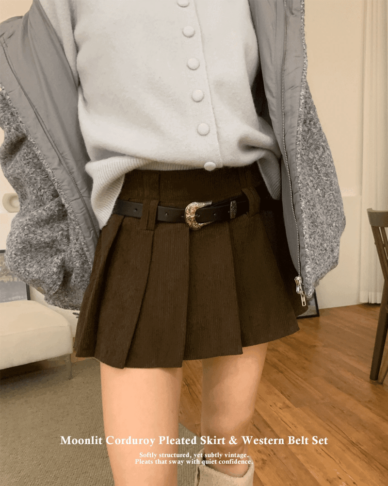 GUSTA（グスタ）の「Moonlit Corduroy Pleated Skirt & Western Belt Set （Skirts）」