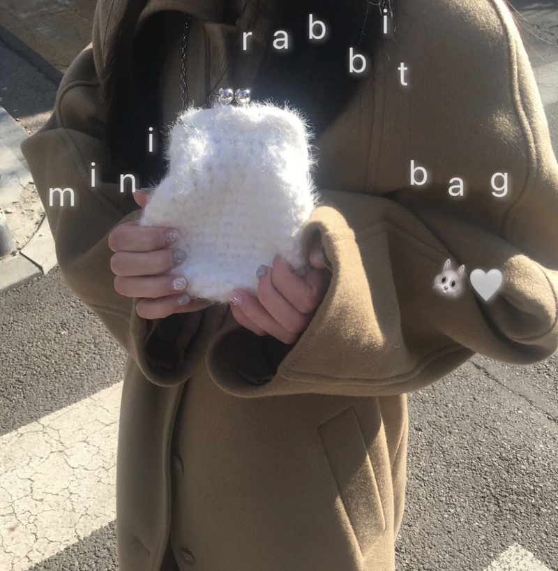 a rabbit bag_ivory