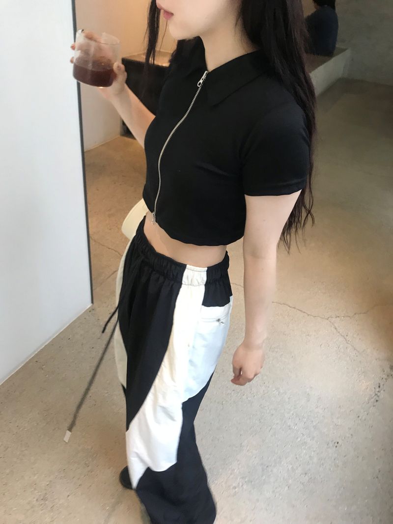 Sunday crop zip up