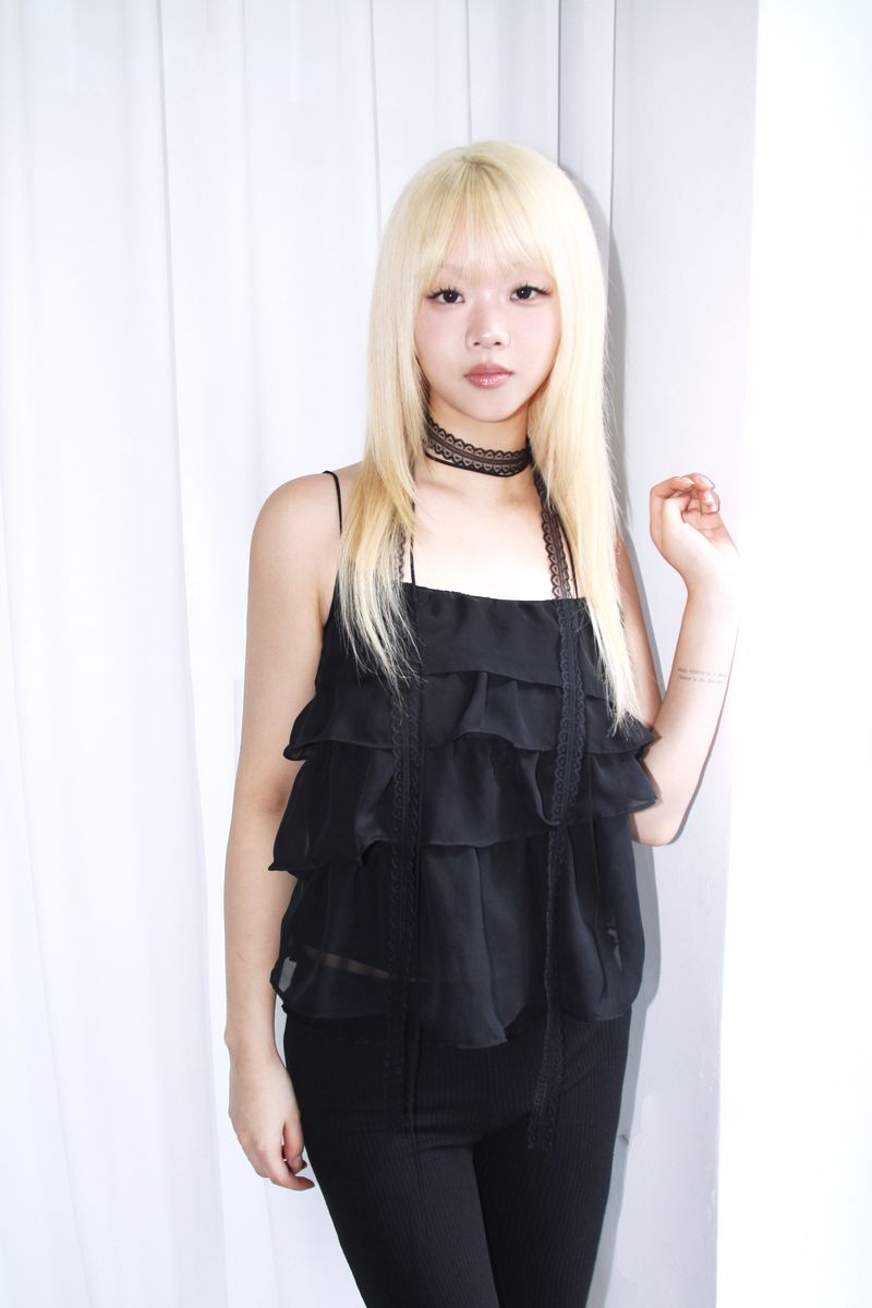 frill chiffon see-through sleeveless (2colors)