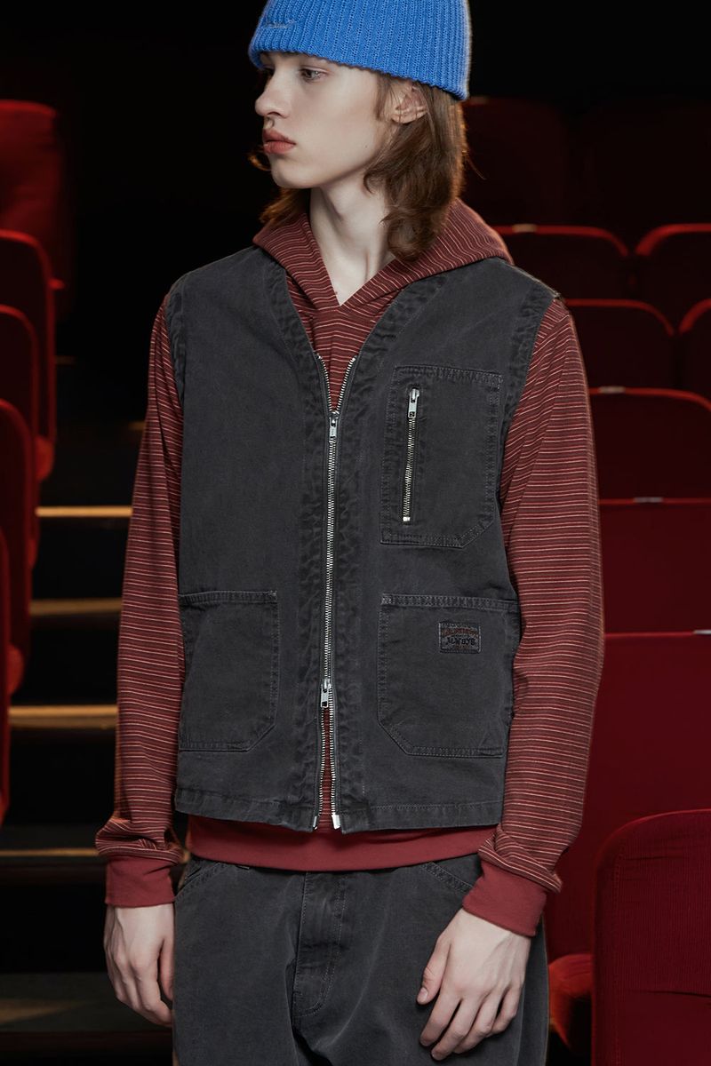 DYED ZIP CARGO VEST / CHARCOAL