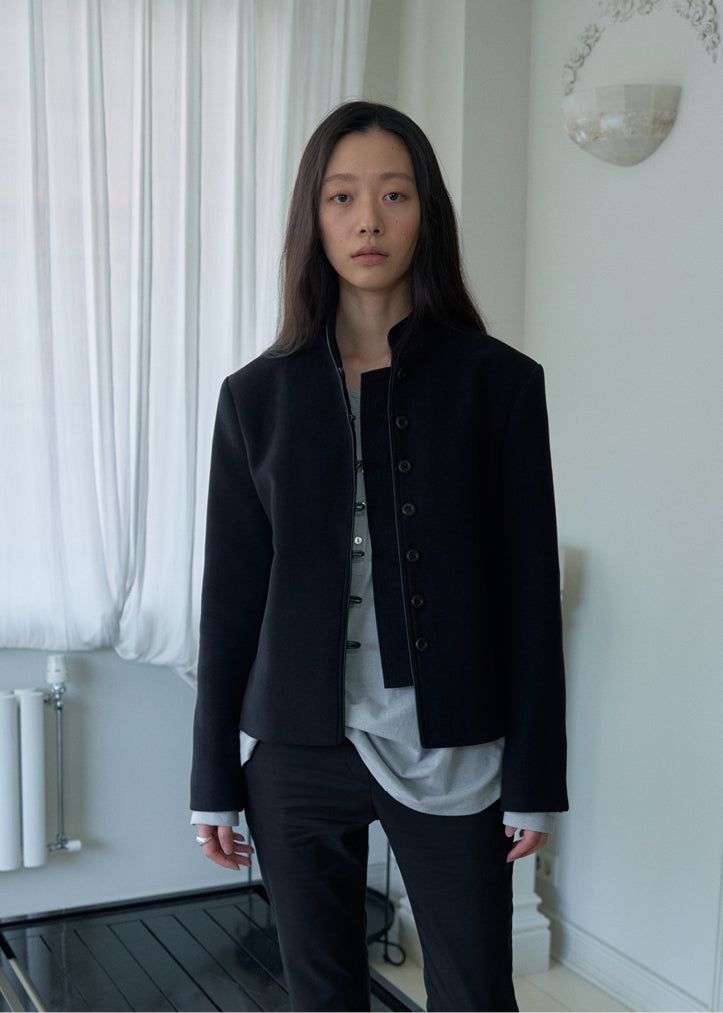 Vintage Crop Jacket (Black)