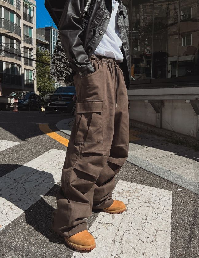 Wild pin tuck cargo cotton pants