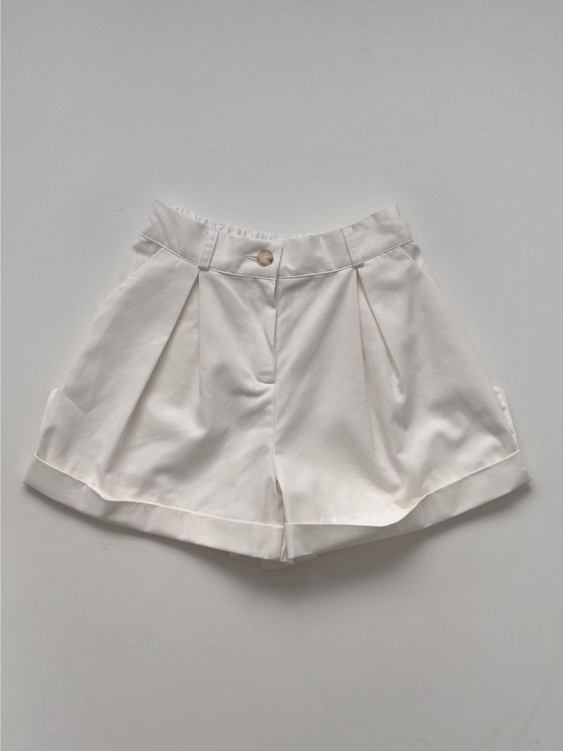 Pleated Cabra Shorts
