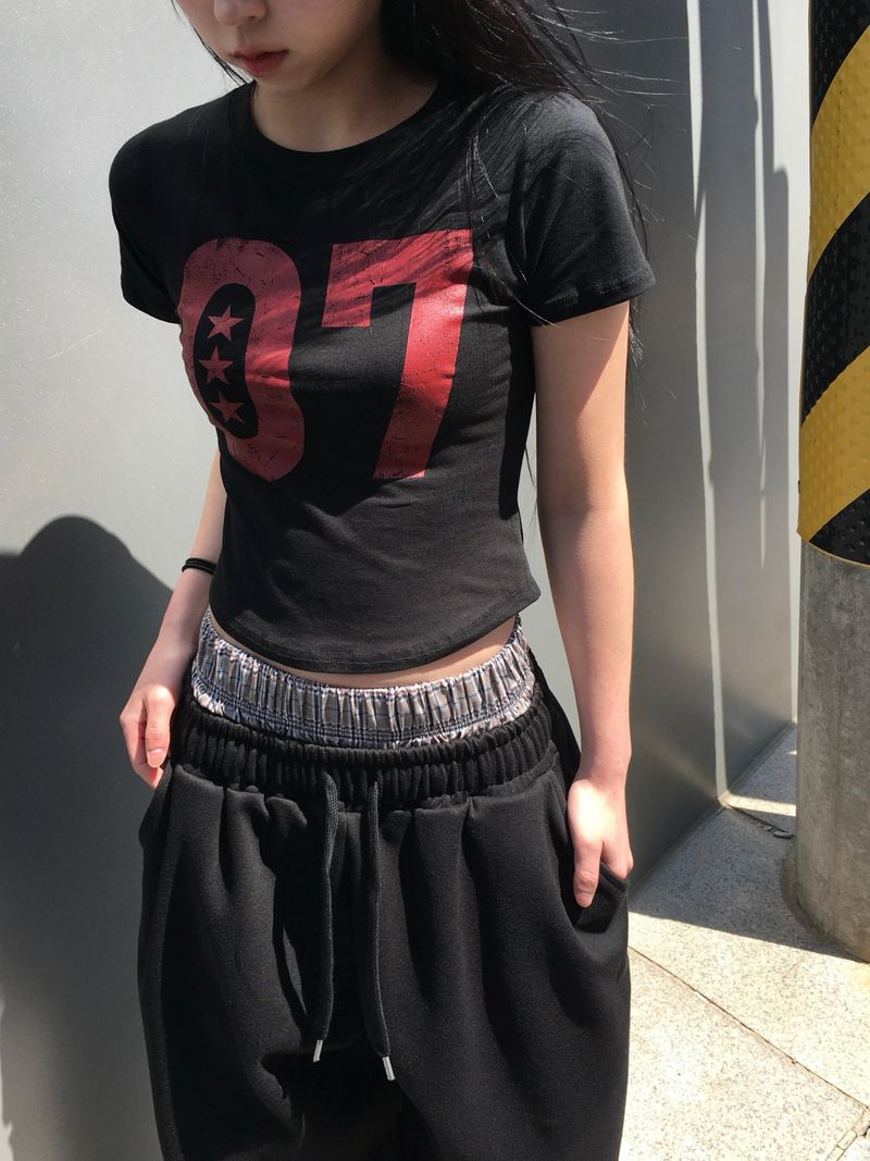 Vintage Seven Star Crop Top (3c)