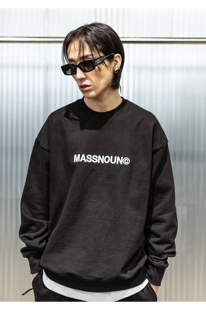 MASSNOUN（マスノウン）の「プレミアムヘビーCロゴスウェット（トップス）」