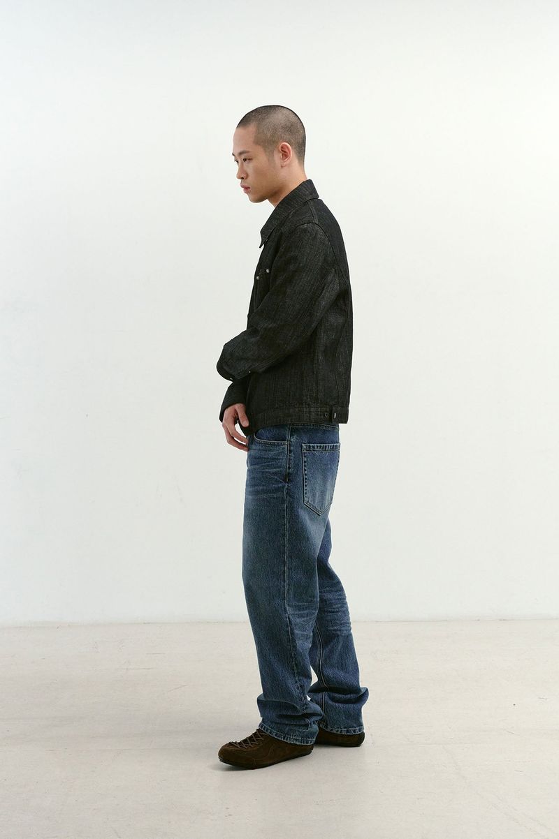 Loose Fit Tapered Denim Pants (Washed Blue)