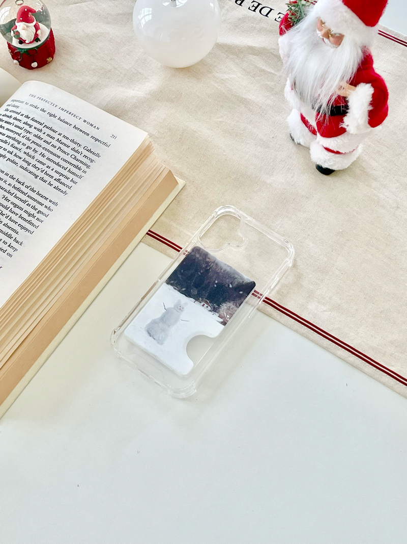 [snowy forest snowman magsafe cardslot]