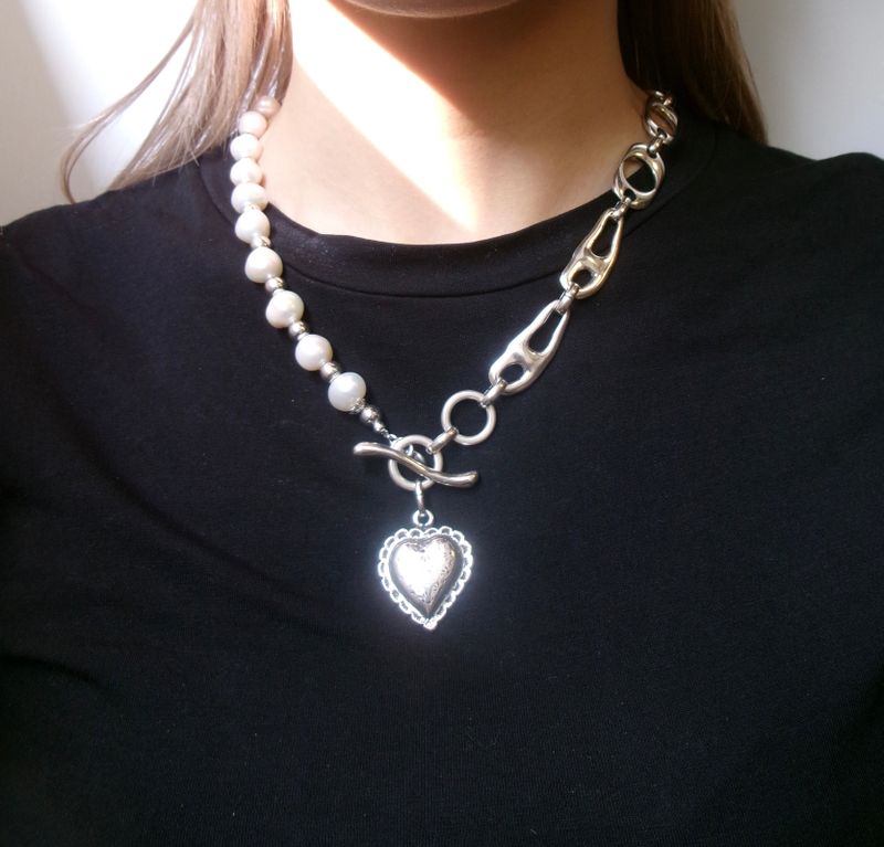 Silver Plated Pearl and Heart Necklace