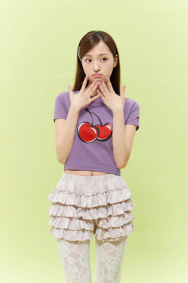 KIRSH(キルシー)の「SIGNATURE BIG CHERRY CROP T-SHIRT - PURPLE(Tops)」