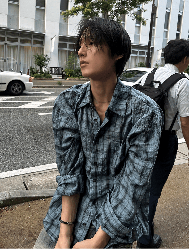 Aron Linkle checkered shirt