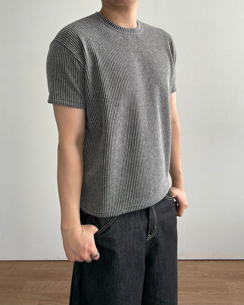 Ribbed Two-Tone Muscle Fit Short Sleeve