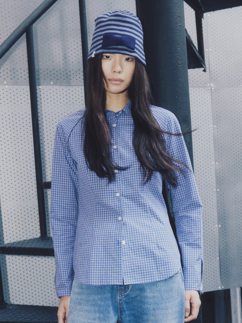 Curvy Line Shirt Blue