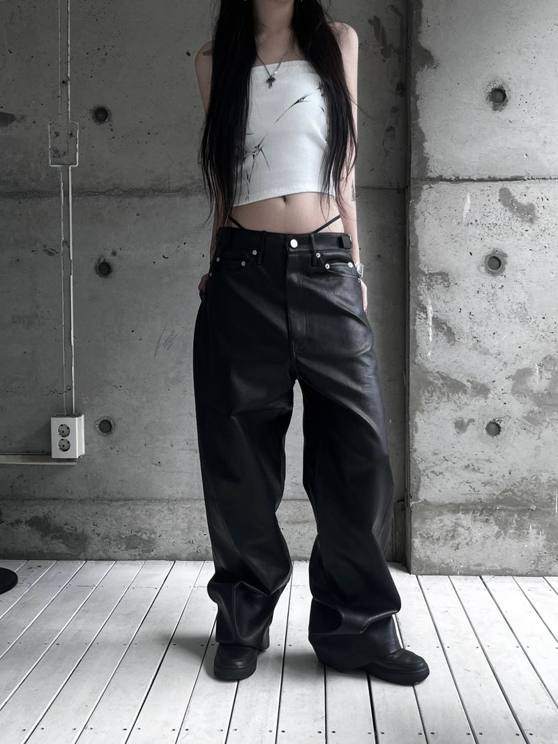 [unisex] side buckle leather wide pants