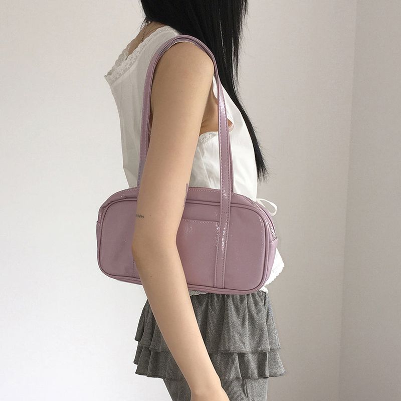 WONDER WONDER（ワンダーワンダー）の「Waten Daily Leather Glossy Shoulder Bag（Bags）」