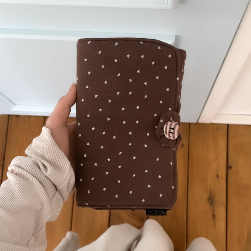 Roll Pouch (Bebe Star Brown)