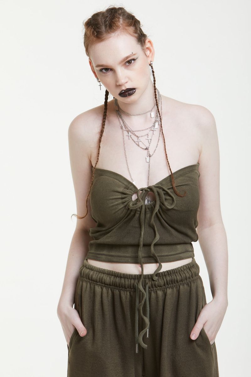 STAIN TOP