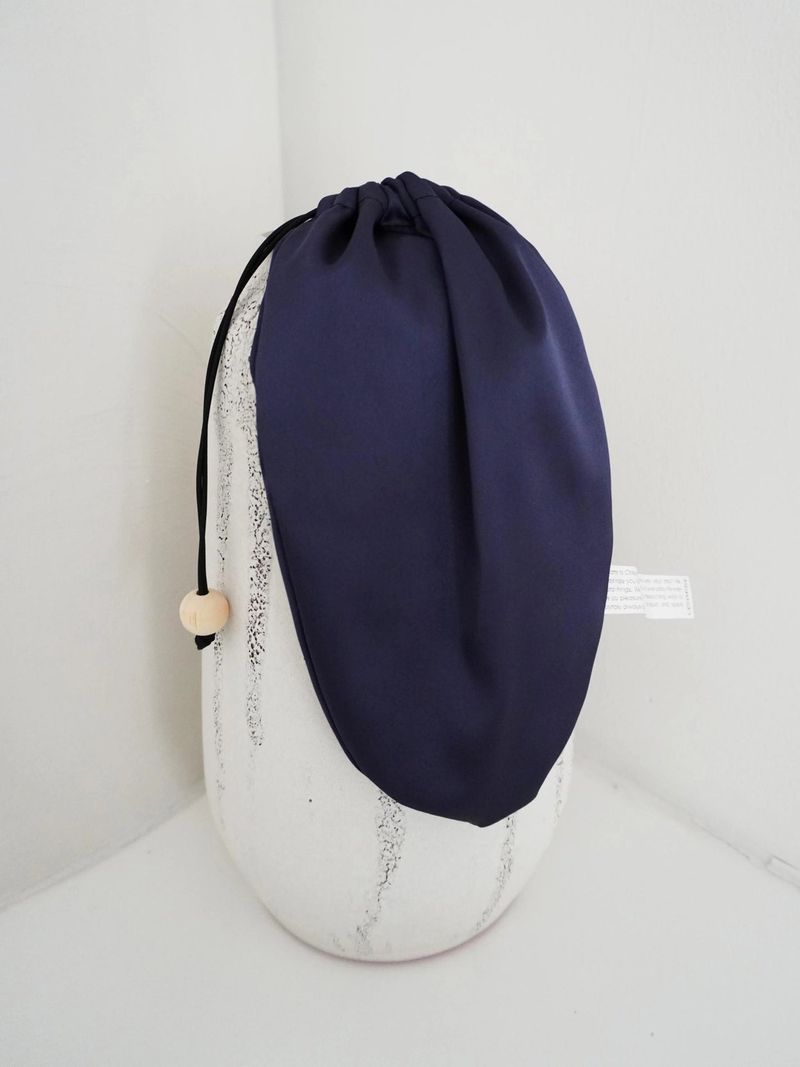 Cosymosy Satin 'Oval' Peas Pouch - 5 Color
