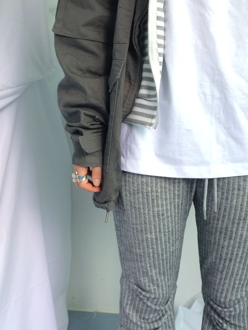 Stripe Semi-Crop Hooded Zip-Up