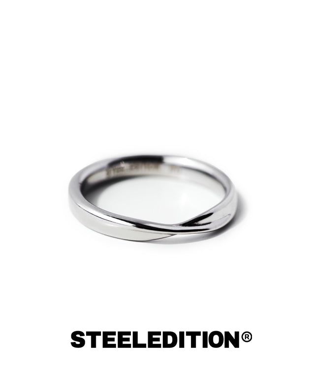 Slim Ribbon Ring