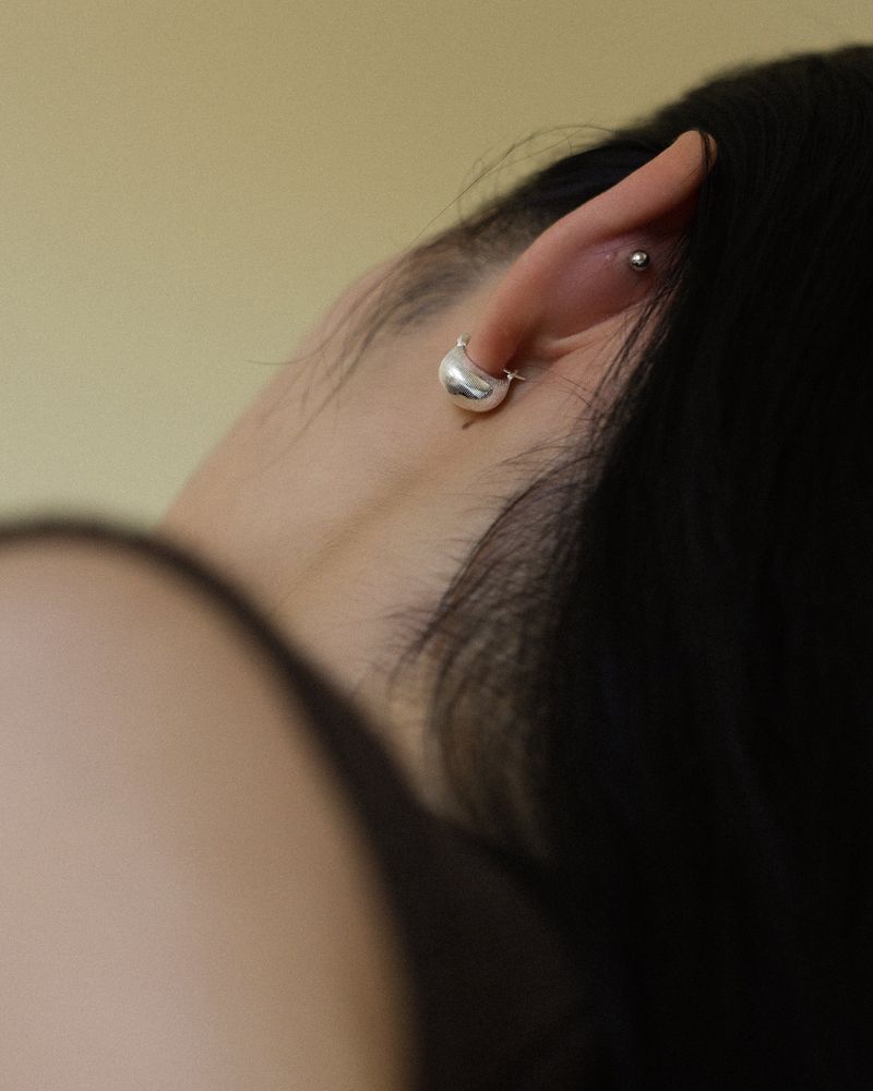 Puff puff earring (silver)