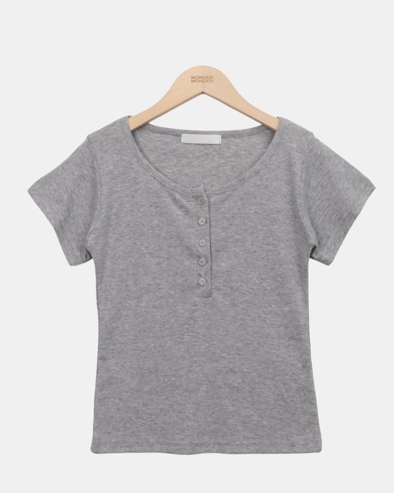 Muro Button Short Sleeve T-Shirt
