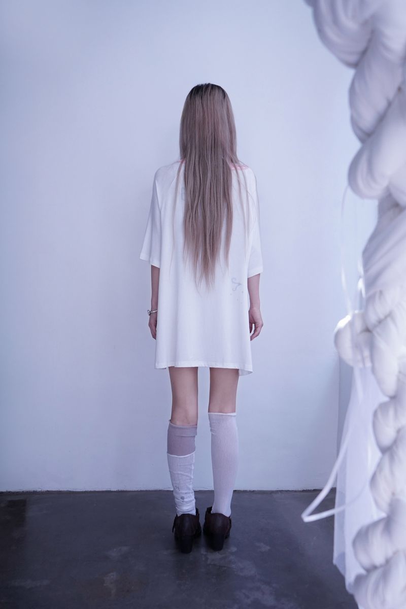 Cloudy Tee Dress (White)