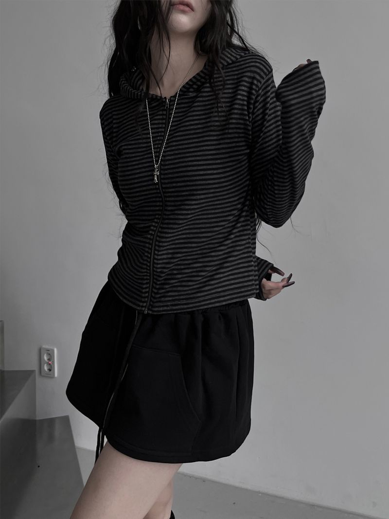stripe boa hood zip-up
