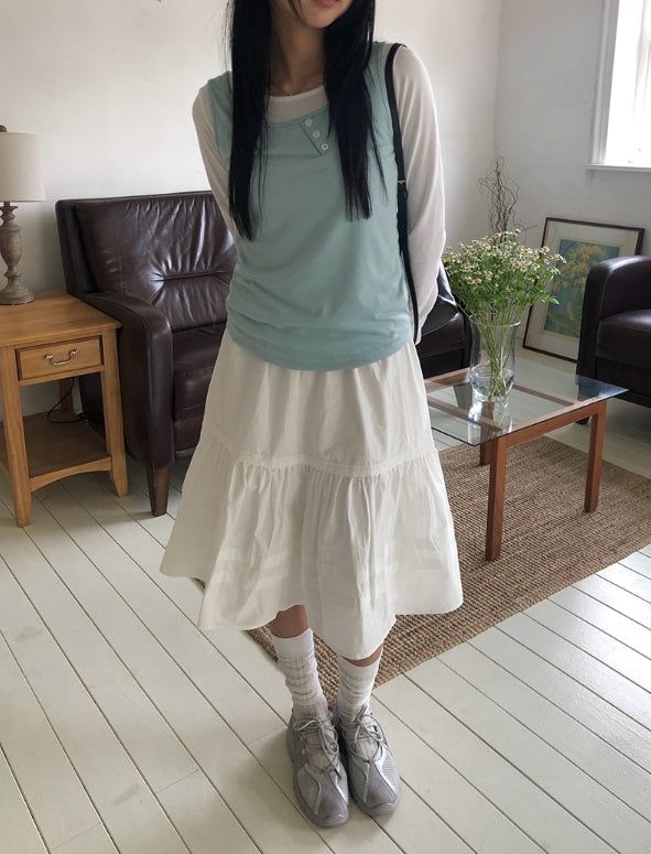 anyonemore（エニーワンモアー）の「Vinno Pintuck Banding Flare Midi Skirt（Skirts）」