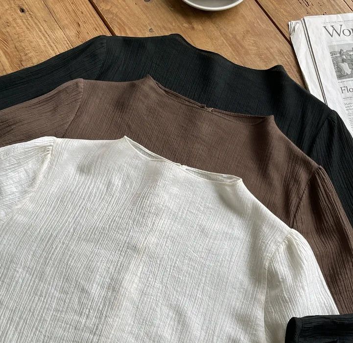 Loha Half-Neck Puff Blouse