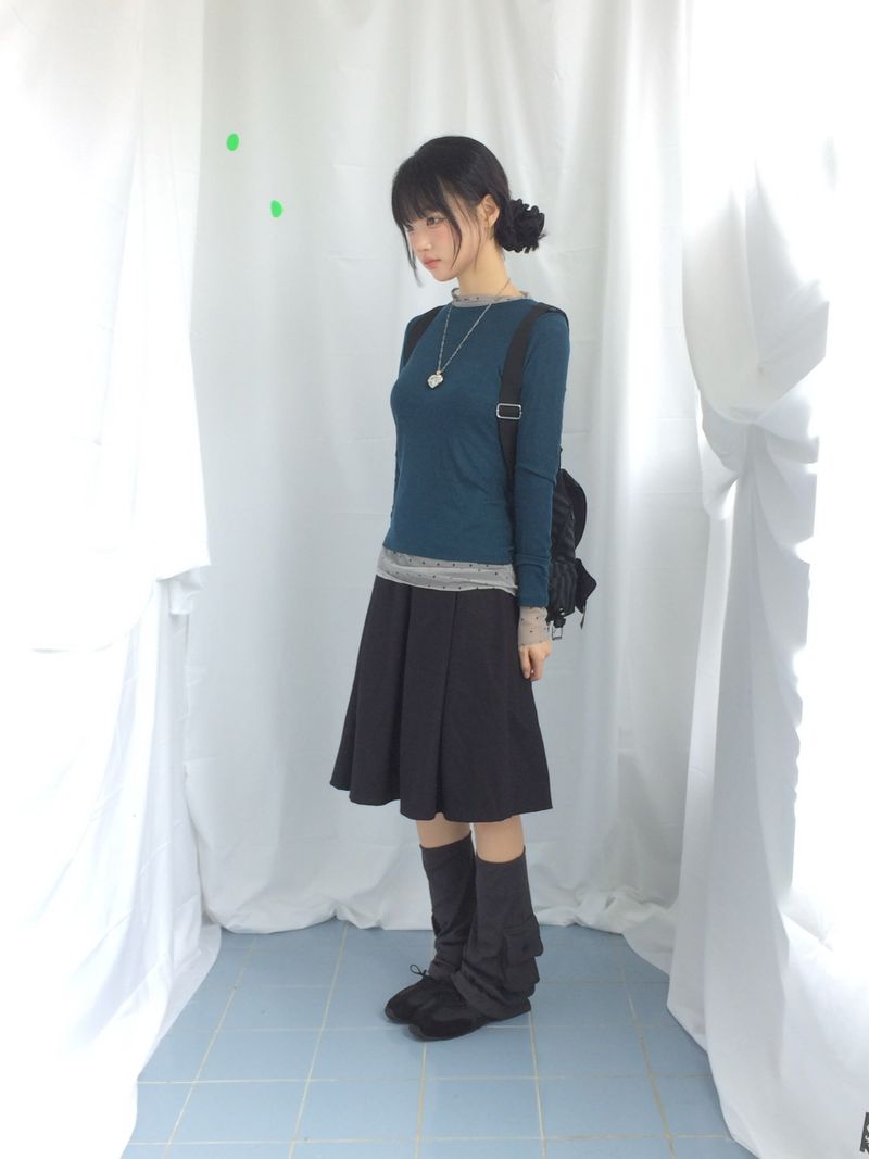 veloni basic bell pleats skirt