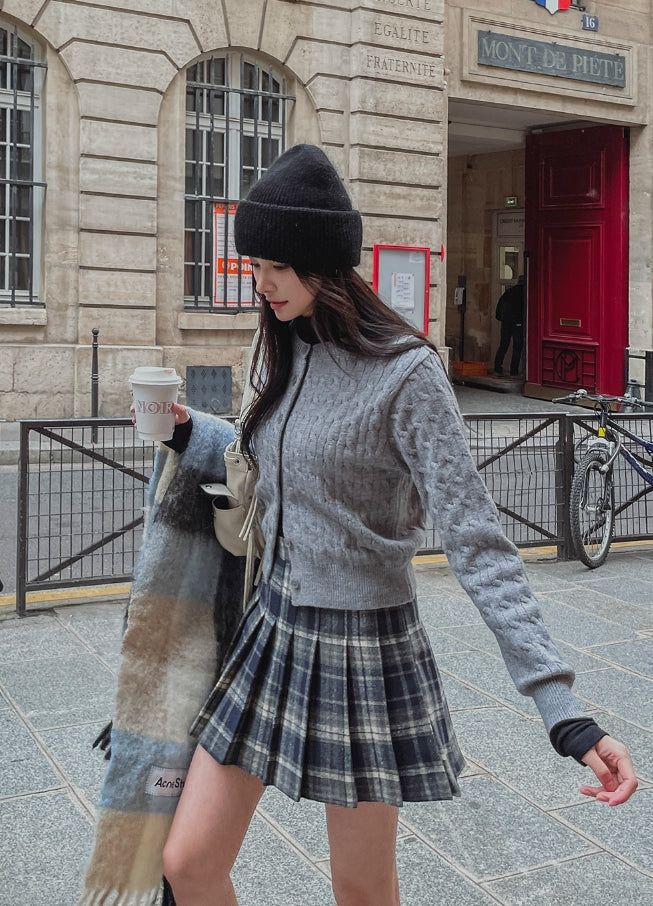 [U-BASIC] Laurent Round Cable Cardigan