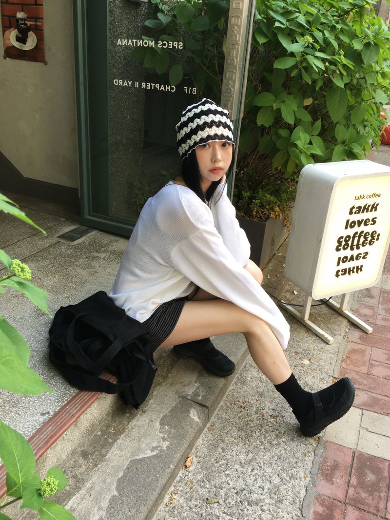 Milk Striped 3/4 Length Shorts (5c)