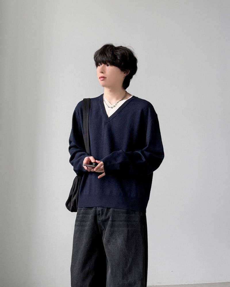 Spin Layered V-Neck Knit