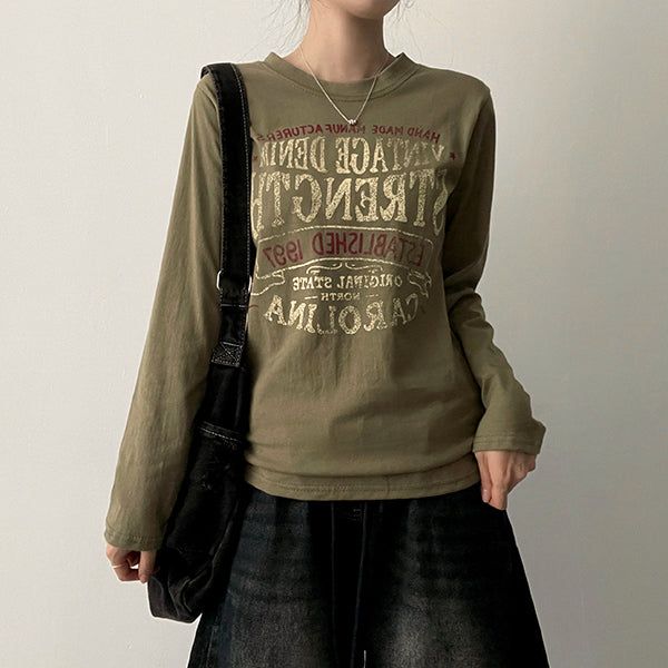 Ruth Vintage Lettering Long Sleeve Tee