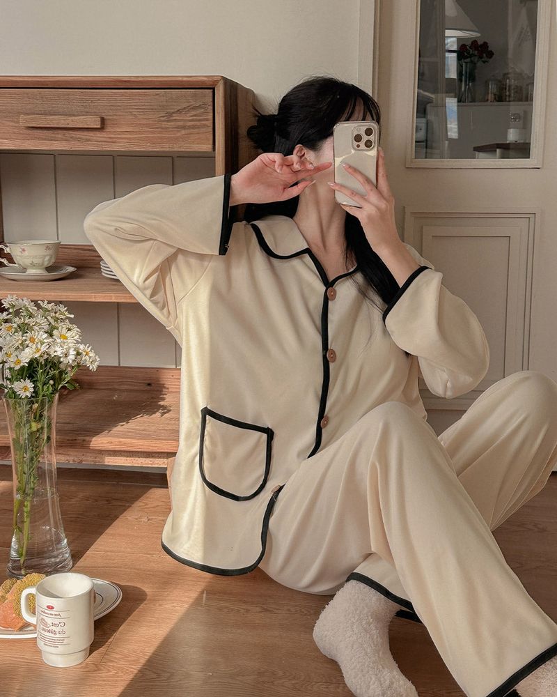 MAYBINS（メイビンス）の「Shirt & Pants Pajama Set（Setup）」