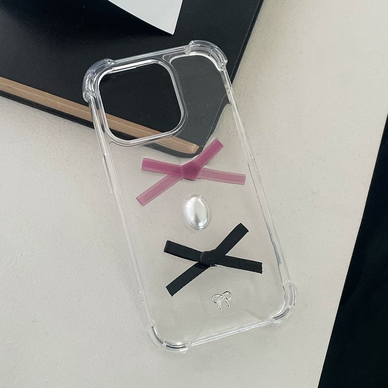Ellebelle market（エルベルマーケット）の「[made]black&radish pink ver ribbon resin phonecase（Smartphone Accessories）」