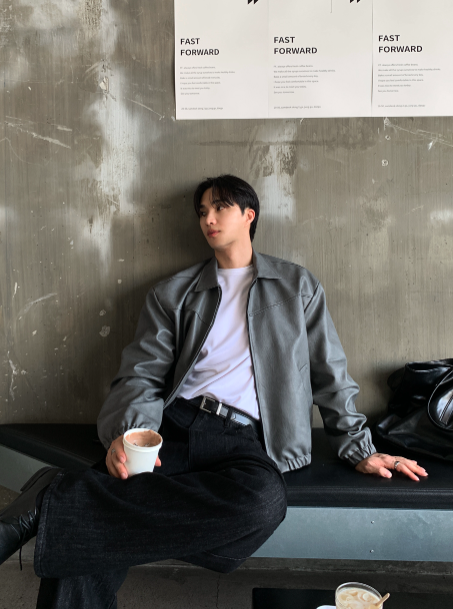 LOOKPLE（ルックプル）の「Waini Crack Two-Way Semi-Over Leather Jacket（Jackets/Outerwear）」