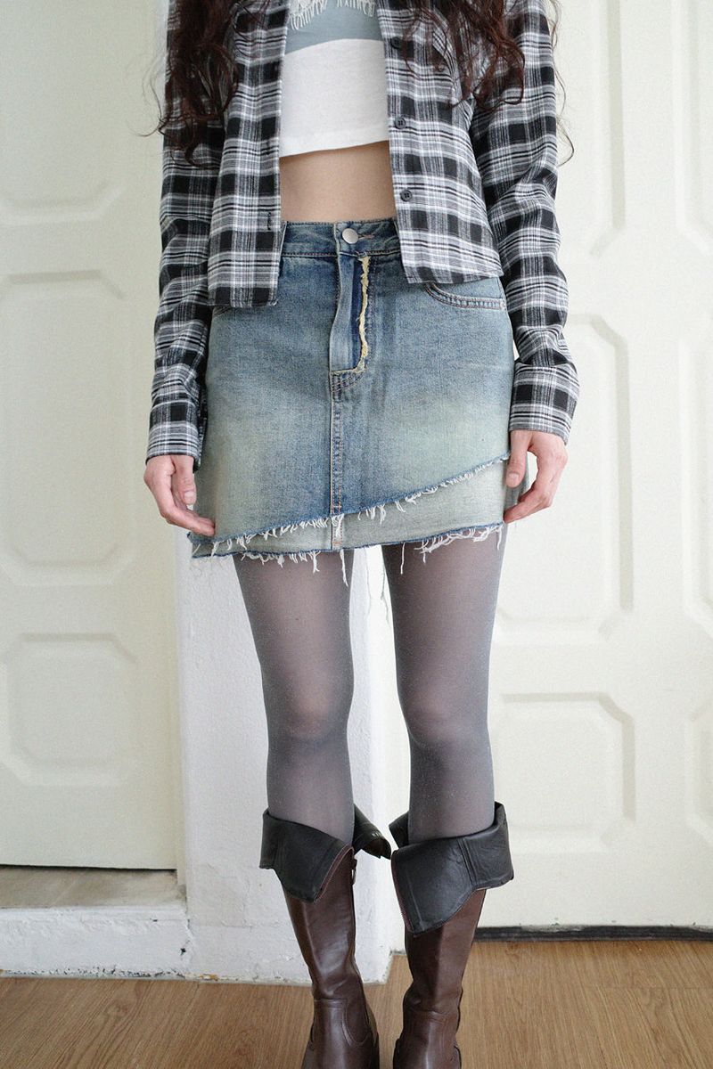 Diagonal denim unbalanced mini sk